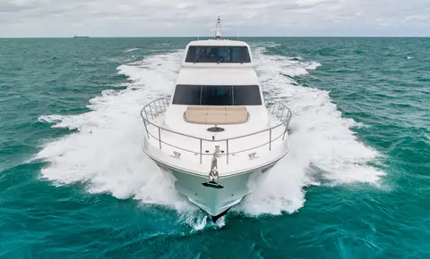 Dyna Yachts boat, official source image