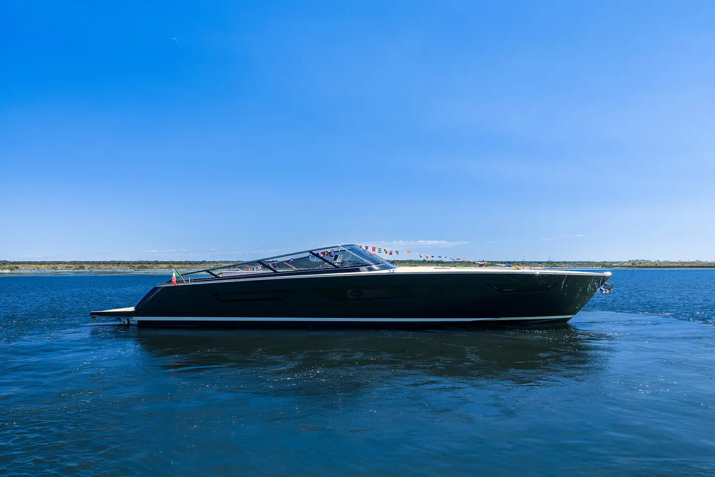 Itama boat, official source image